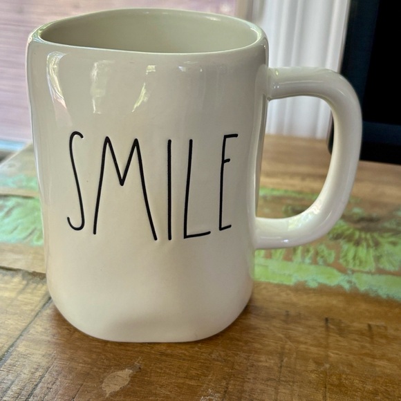 Rae Dunn SMILE Ceramic Coffee Mug - Picture 2 of 8